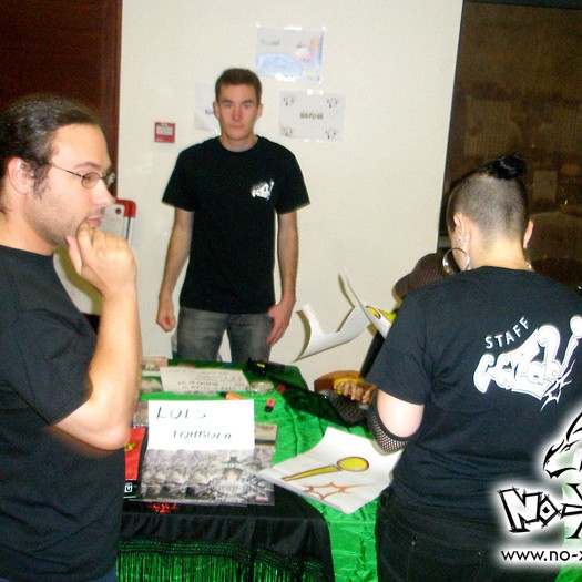 Lire le compte-rendu intégral : <a href="https://www.no-xice.com/album/super-nihon-experimental-summer-1/">cliquez ici !</a> snes-1-002