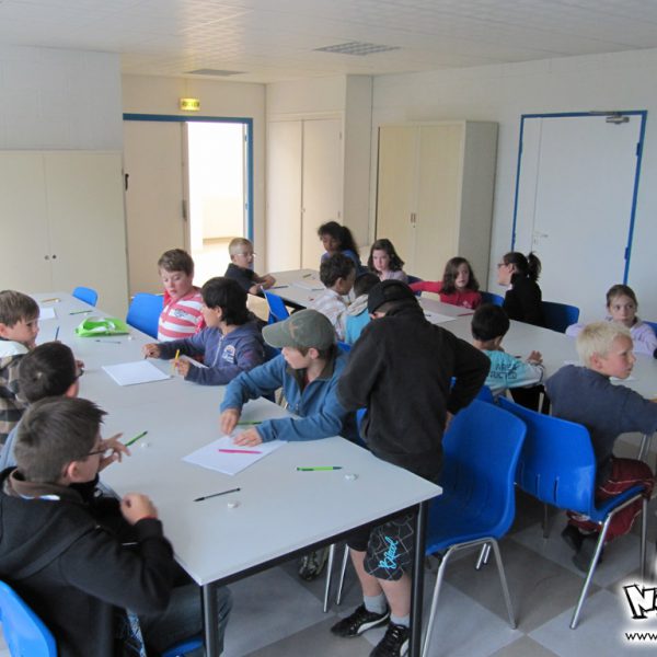 Lire le compte-rendu intégral : <a href="https://www.no-xice.com/album/atelier-batz-mer-1/">cliquez ici !</a> Atelier dessin manga 2011 Batz-sur-mer, No-Xice© fanzine