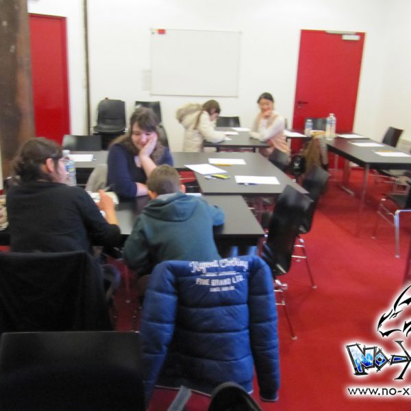 Lire le compte-rendu intégral : <a href="https://www.no-xice.com/album/atelier-manga-crayonantes-4/">cliquez ici !</a> Atelier manga au festival CrayoNantes 2014 à la Manufacture à Nantes, No-Xicien, No-Xicienne
