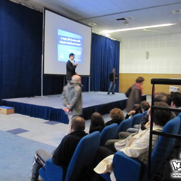 Lire le compte-rendu intégral : <a href="https://www.no-xice.com/album/conference-manga-saint-brieuc-2/">cliquez ici !</a> Conférence manga foire-expo de Saint-Brieuc par No-Xice©