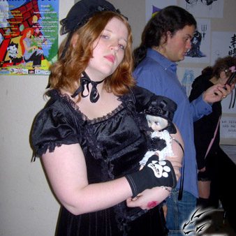 Lire le compte-rendu intégral : <a href="https://www.no-xice.com/album/mangacity-3/">cliquez ici !</a> Convention Mangacity 3 à Rennes en 2007, stand No-Xice©